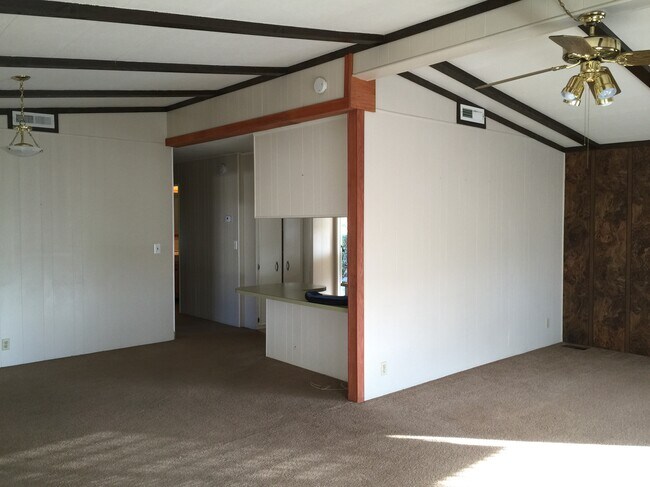 Foto del edificio - 22760 Penasco Cir