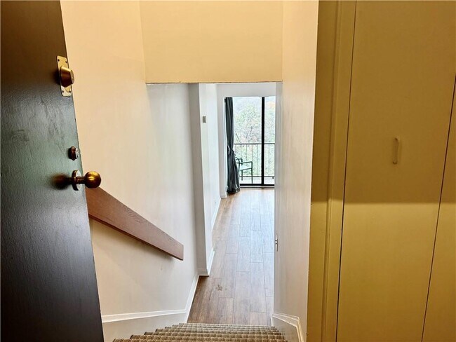 Foto del edificio - 145 15th St NE