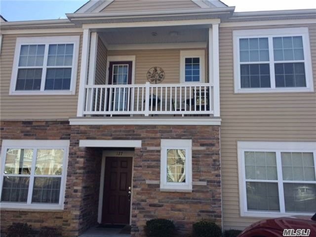 Primary Photo - 128 Warwick Dr