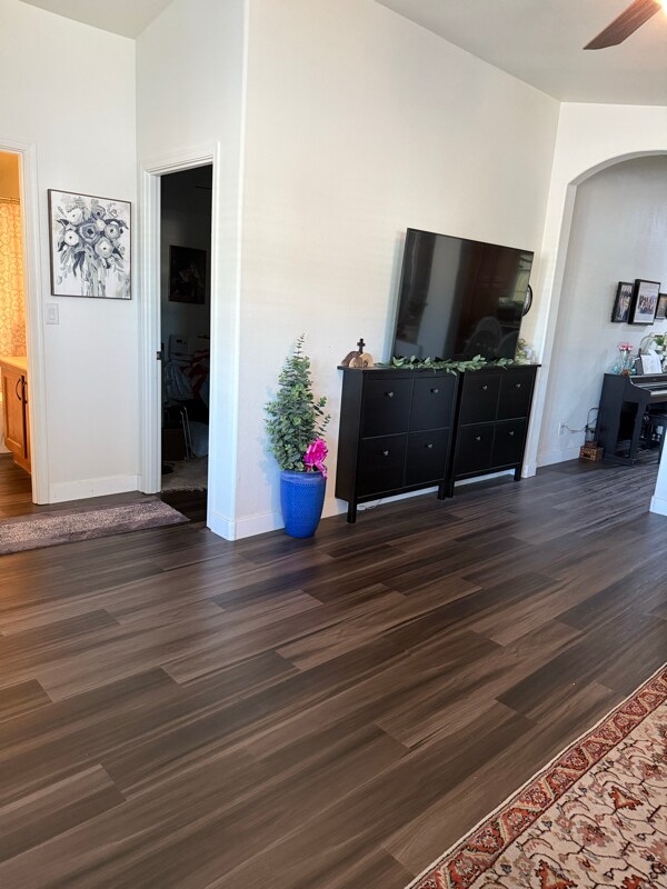 Foto del edificio - 120 N Val Vista Dr