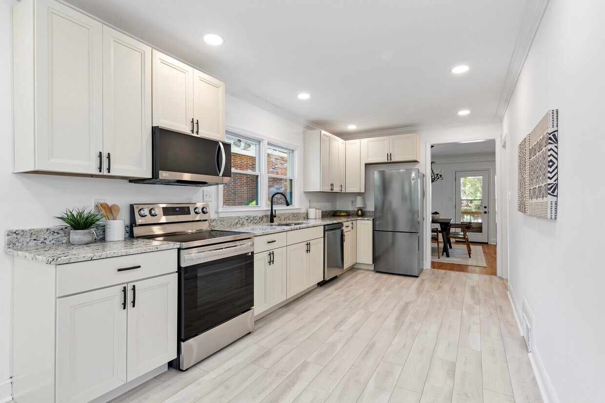 Foto del edificio - 1424 Adele Ave SW