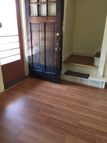 Foto del edificio - 3303 Niagara St