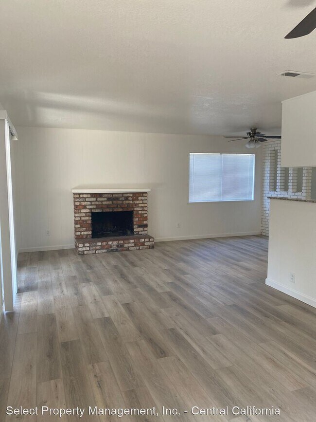 Foto del edificio - 3 br, 2 bath House - 2532 Surrey Ave
