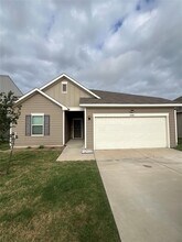 Building Photo - 13000 Titanium St