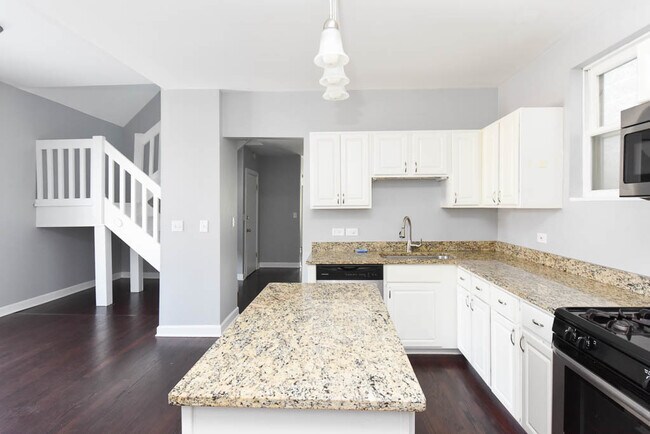 Foto del edificio - 4140 N Western Ave