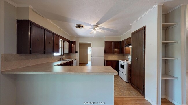 Foto del edificio - 4814 Afton Oaks Dr