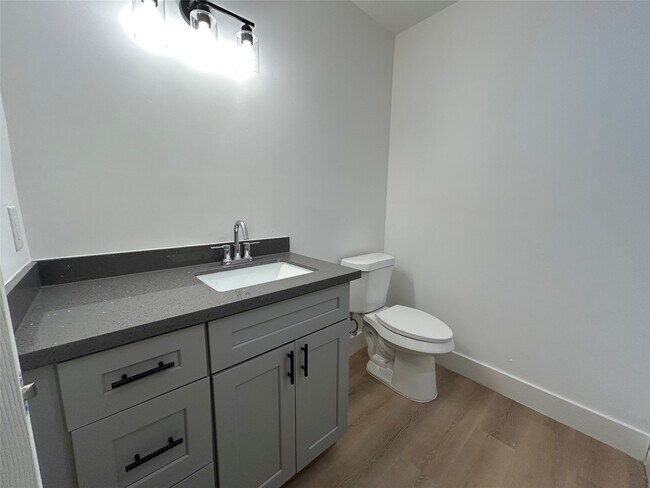 Foto del edificio - 2607 Live Oak St