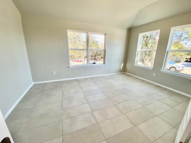 Foto del edificio - 3702 Austin Cove