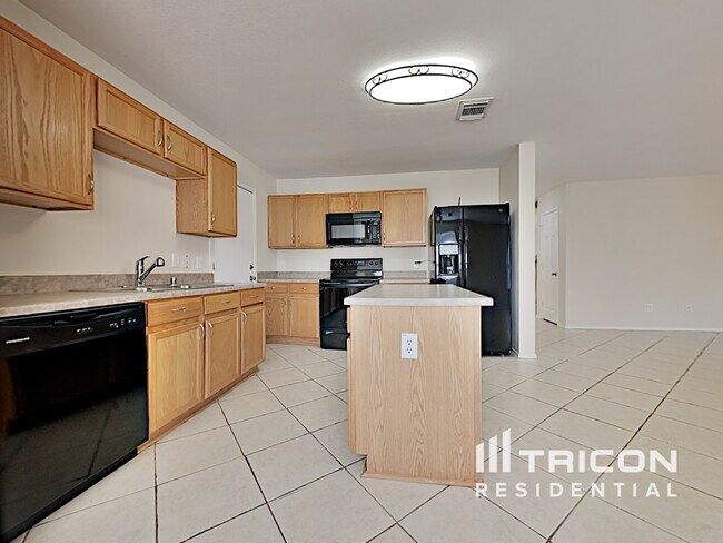 Building Photo - 21206 Bridgemeadows Ln
