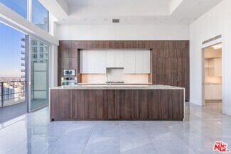 Building Photo - 1201 S Hope St