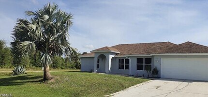Building Photo - 403 Lovers Ave