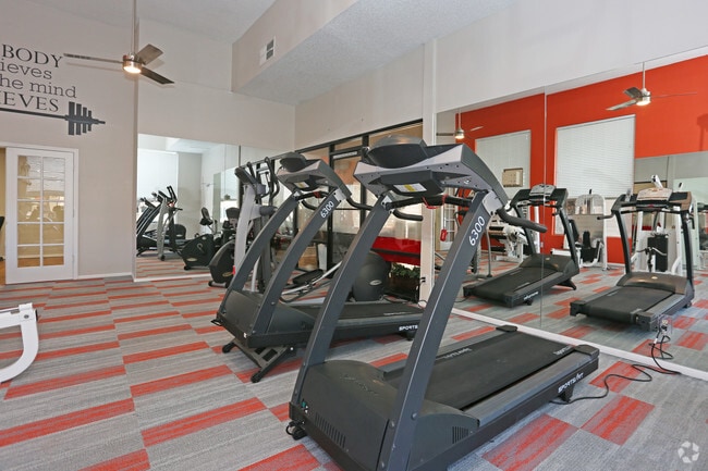 Gimnasio - Sandstone Apartments