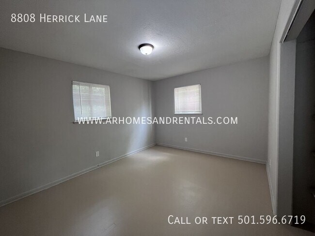 Foto del edificio - 8808 Herrick Lane | $995 | 3 beds, 1 full ...