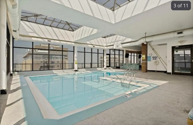 Foto del edificio - 700 E 8th St