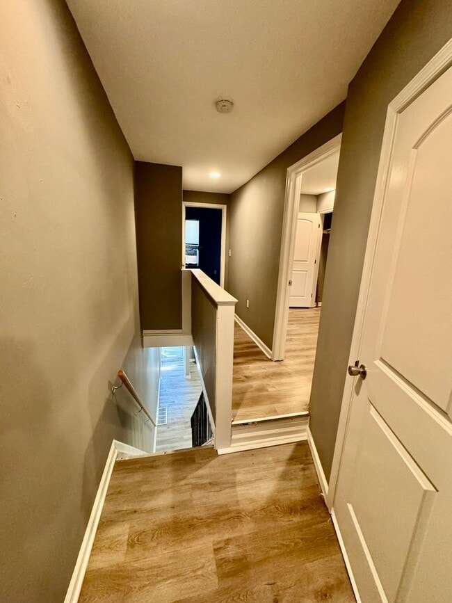Building Photo - Updated 3-Bedroom Home with Basement and B...