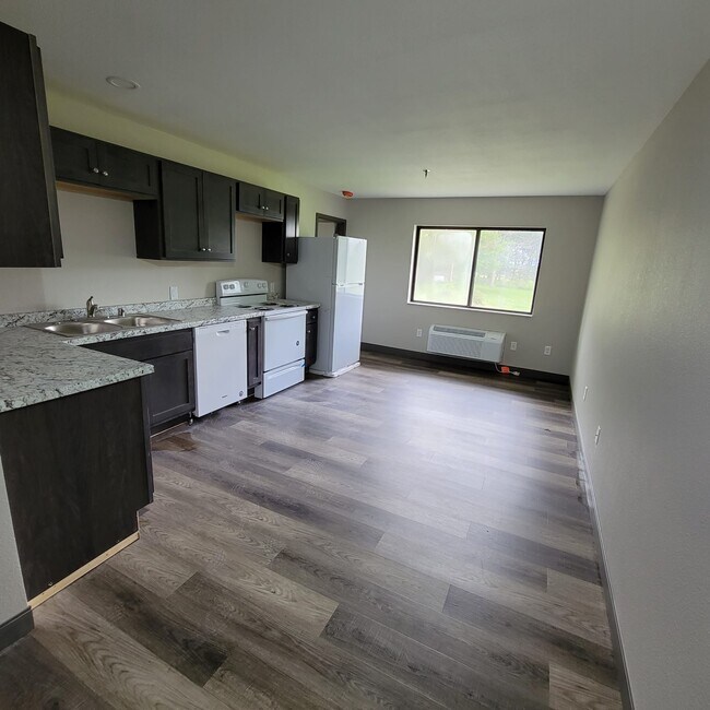 Building Photo - Prairieview Estates