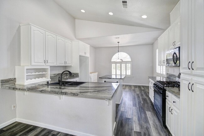 Building Photo - 953 Portside Cir