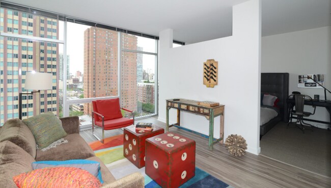 Foto del edificio - 777 N Clark St