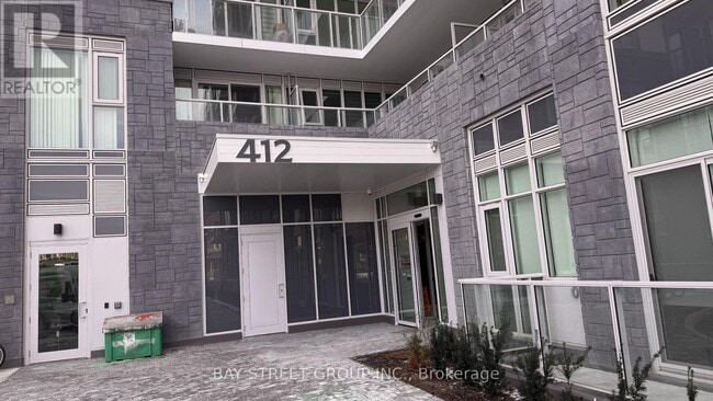 Building Photo - 412 Silver Maple Rd