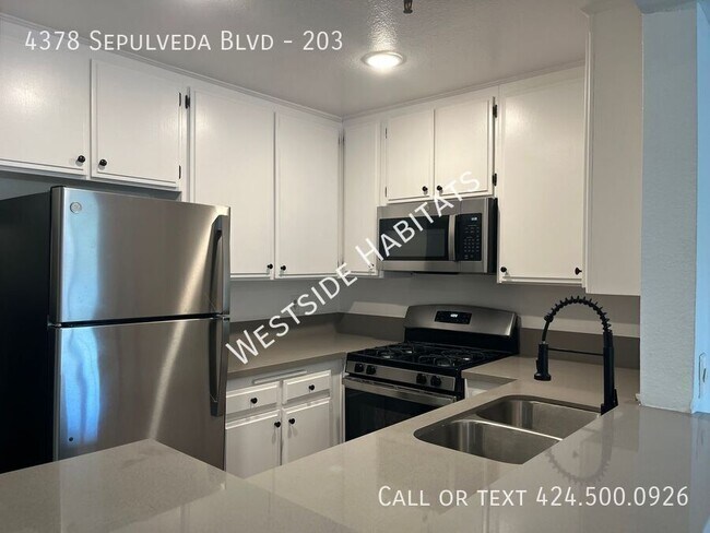 Building Photo - 4378 Sepulveda Blvd