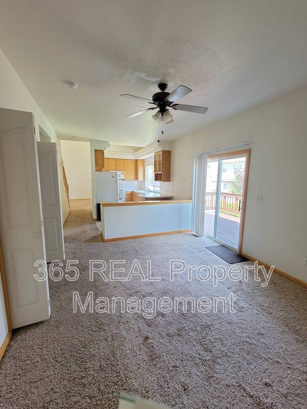 Building Photo - 6233 W 3rd Street Rd