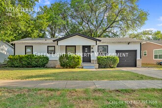 Building Photo - 5016 Jerri Ln