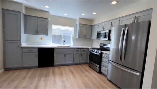 Photo - Spacious Pleasanton Home