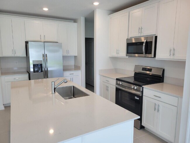 Foto del edificio - Brand New Home in Clermont, Close to Olympus!