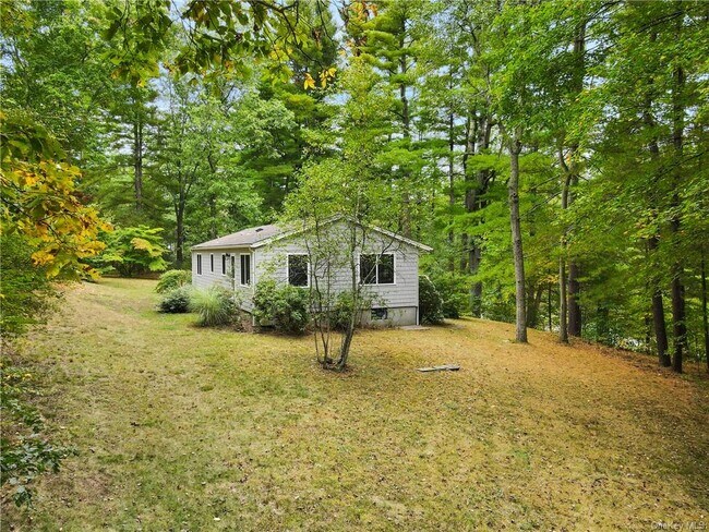Building Photo - 86 Pound Ridge Rd