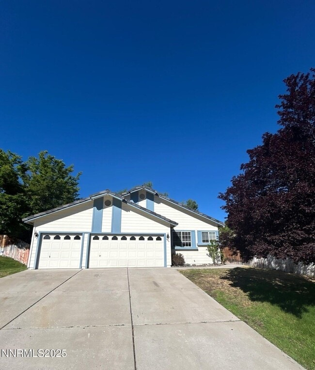 Building Photo - 4835 Canyon Run Dr