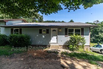 Building Photo - 221 Pattie Gap Rd