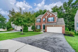 Building Photo - 7211 Lyndsey Way