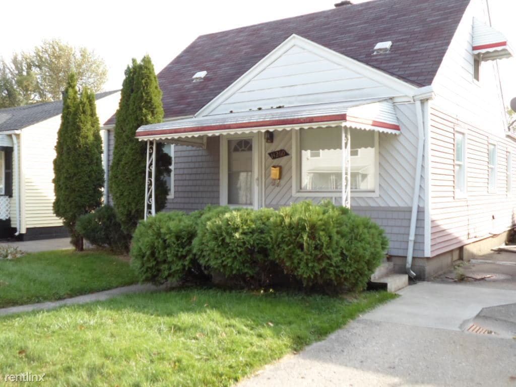 Primary Photo - 3 br, 1 bath House - 14260 Knox Ave