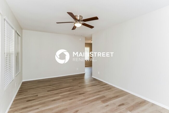 Foto del edificio - 5 Bedroom Pet-Friendly Home in Mesa, AZ wi...
