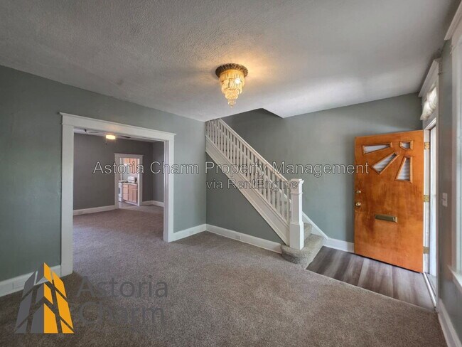 Foto del edificio - 1561 Homestead St