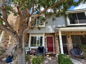 Building Photo - 9831 S 48th Way