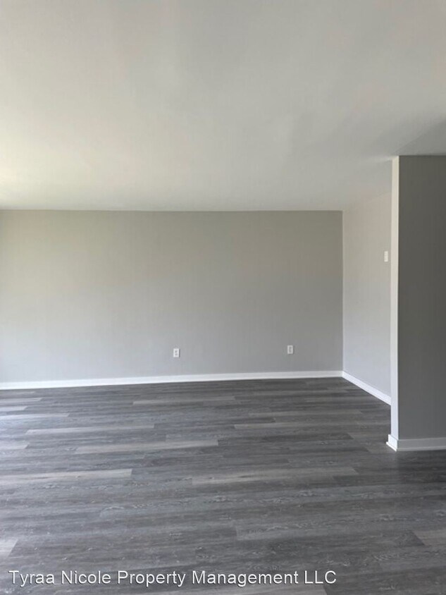 Primary Photo - 2 br, 2 bath House - 22148 Dante Apt. 212