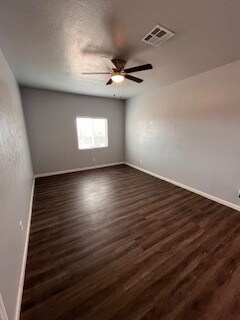 Building Photo - 713 W Adobe Dam Dr