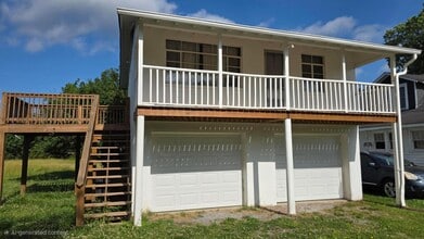 Building Photo - 324 Tyree Access Rd