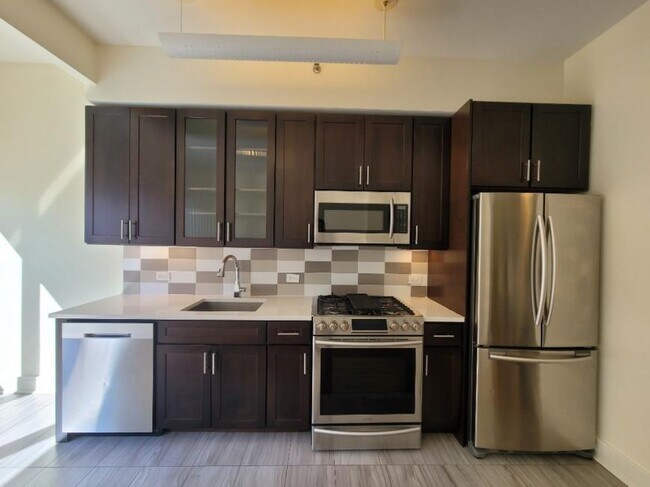 1 bedroom in ASTORIA NY 11102 - 1 bedroom in ASTORIA NY 11102 Apartment