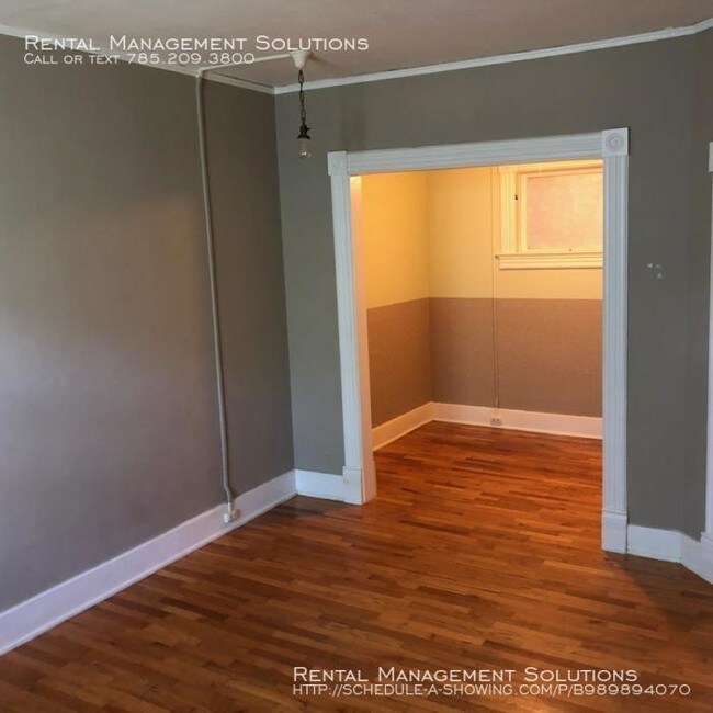 Building Photo - 1 bedroom in Topeka KS 66612