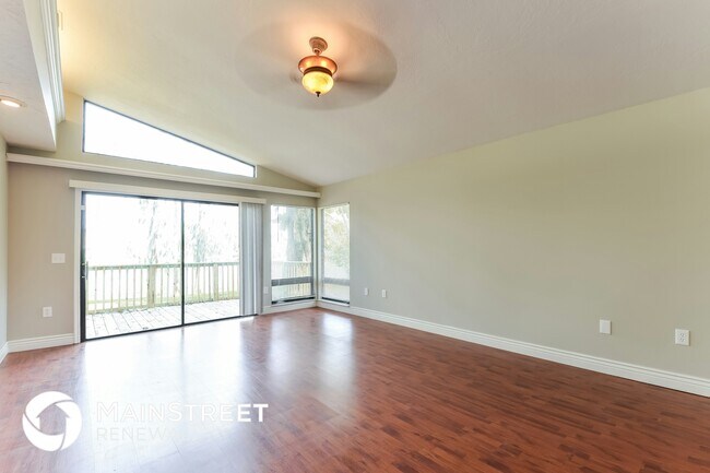 Foto del edificio - 8316 Brandeis Cir W