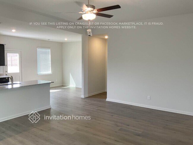 Building Photo - 1345 Wind Drift Wy