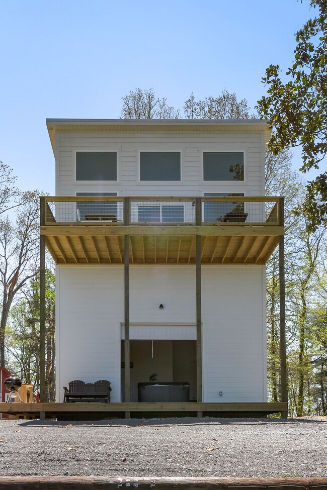 Building Photo - 160 Emalyn Ct