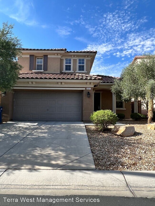 Building Photo - 3 br, 2.5 bath House - 9041 Sendero Avenue