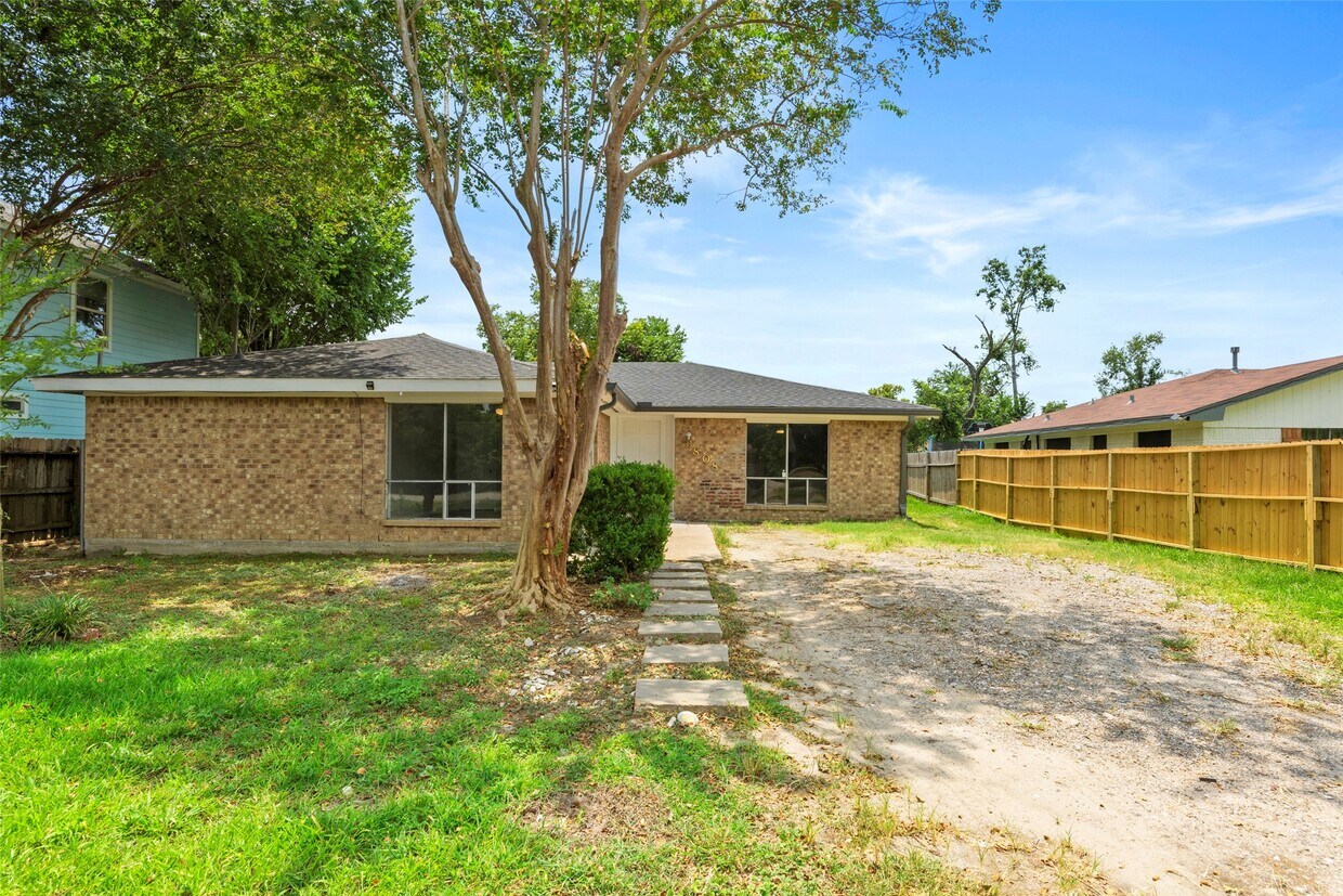 Foto principal - 3808 Corto St