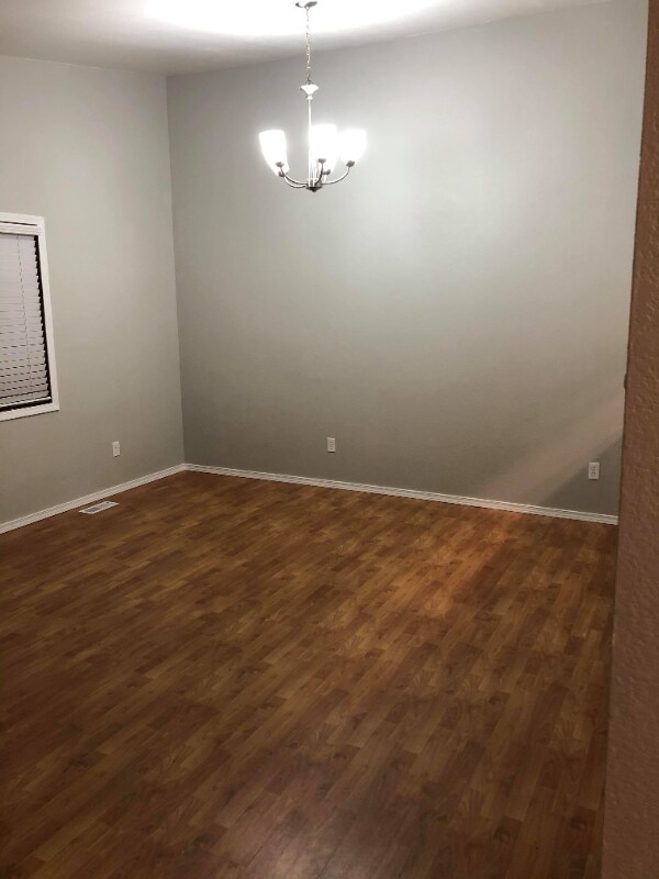 Foto del edificio - 960 E Snow Hill Ave