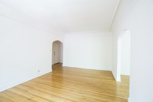 Foto del edificio - 1121 Washington Blvd