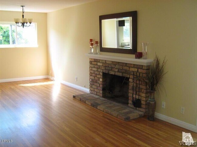 Building Photo - 2119 Dunnigan St