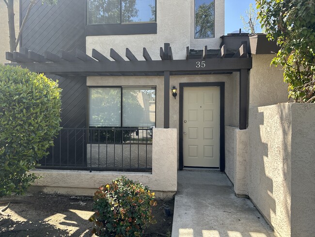 Building Photo - 7800 Westfield Rd